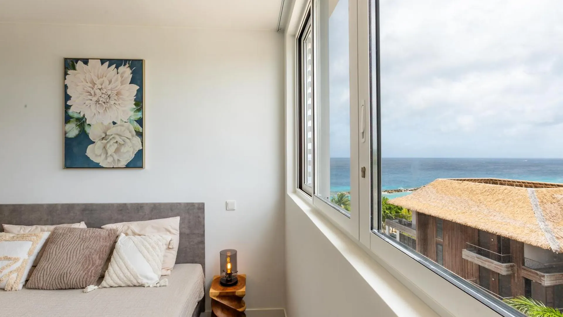 Luxe Penthouse Met Zeezicht En Directe Toegang Tot Zwembad En Strand Op Mambo Beach 0*, Willemstad